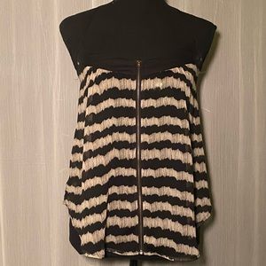 Flowy Sleeveless Zip Up Top